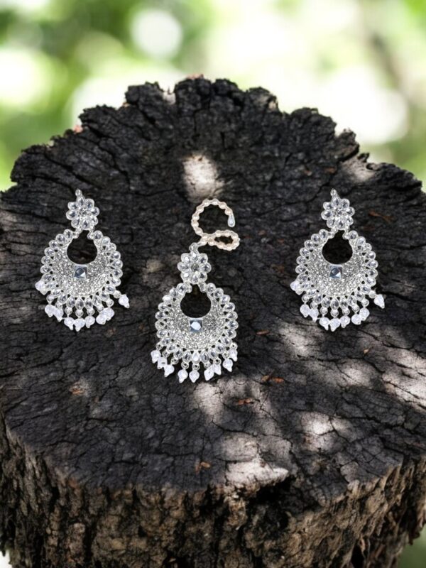 White Tikka Earrings - Image 3